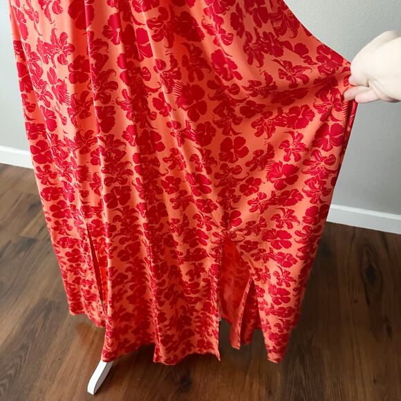 Soft Surroundings Red Floral Criss Cross Halter Maxi Dress women's size large - Picture 4 of 13